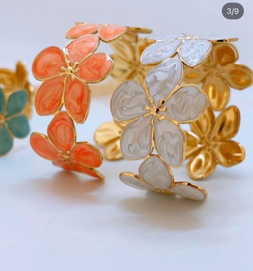 Bracelet Jonc "Éclat Floral" en Acier Inoxydable